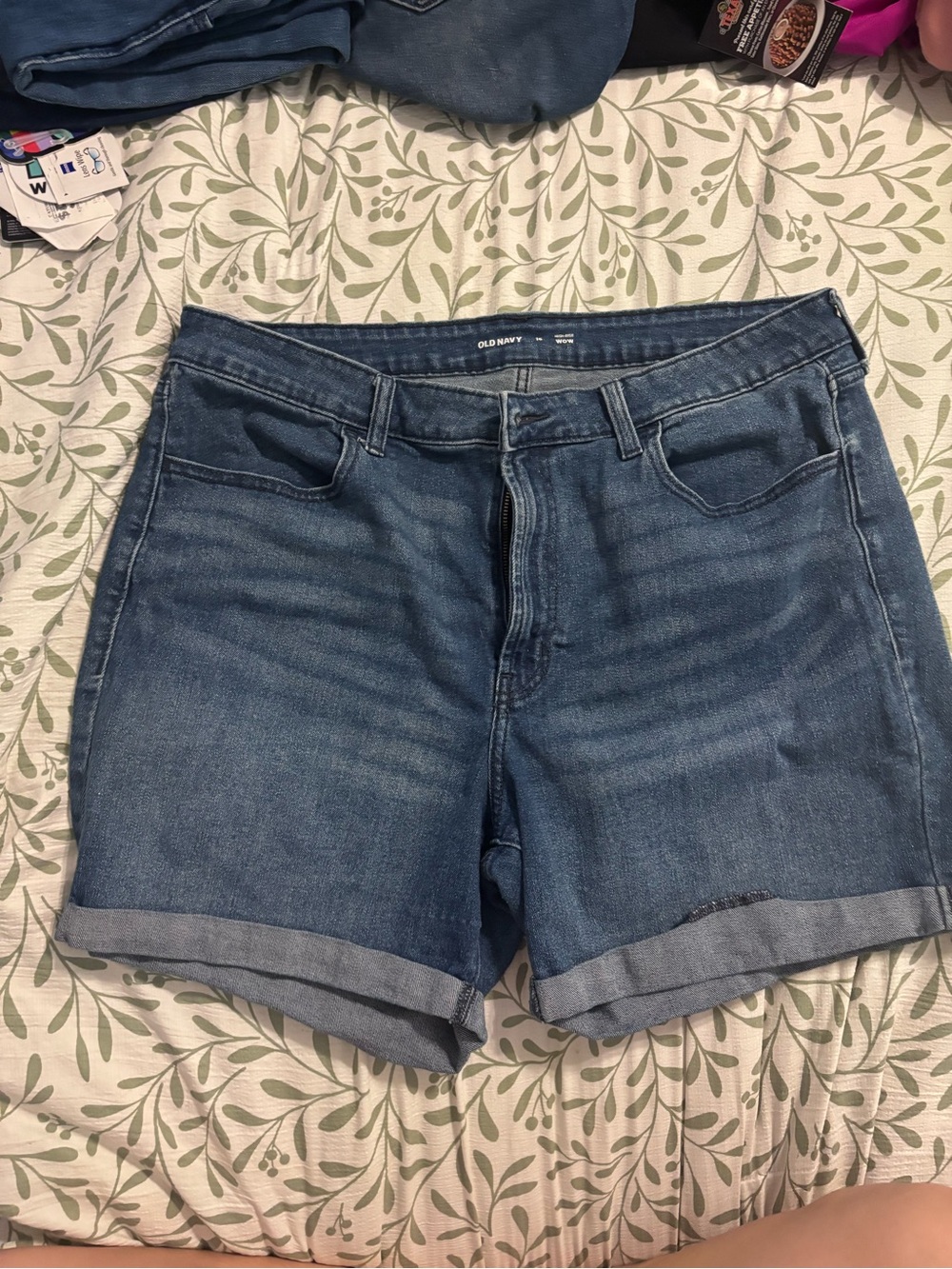 Old Navy Blue Rolled-Hem Denim Shorts